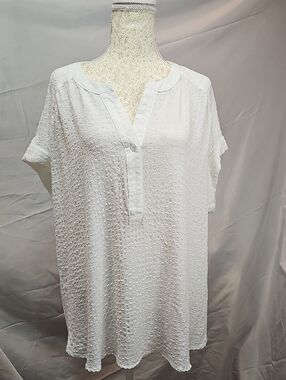 Jane + Delancey White Textured Short-Sleeve Tunic. Sz 1X